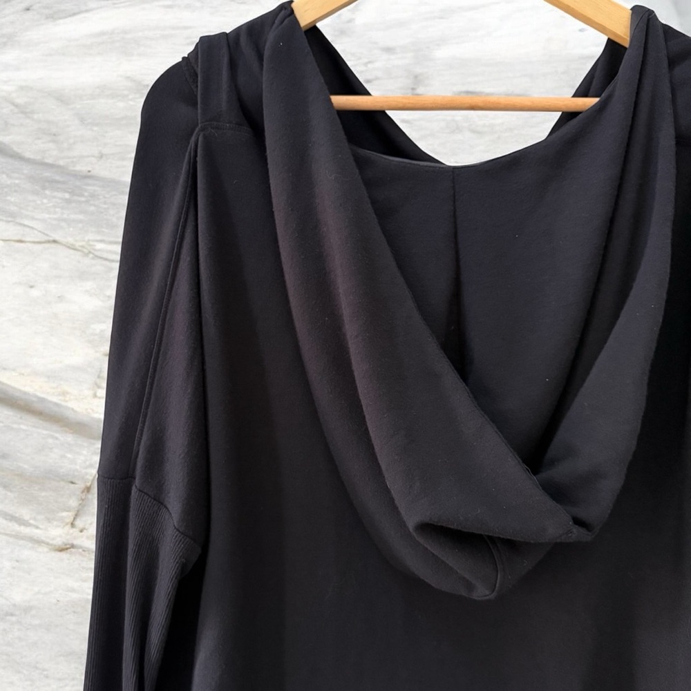 Athleta Draped Oversized Long-Sleeve Women's Top in Black! S/M - Picture 6 of 12